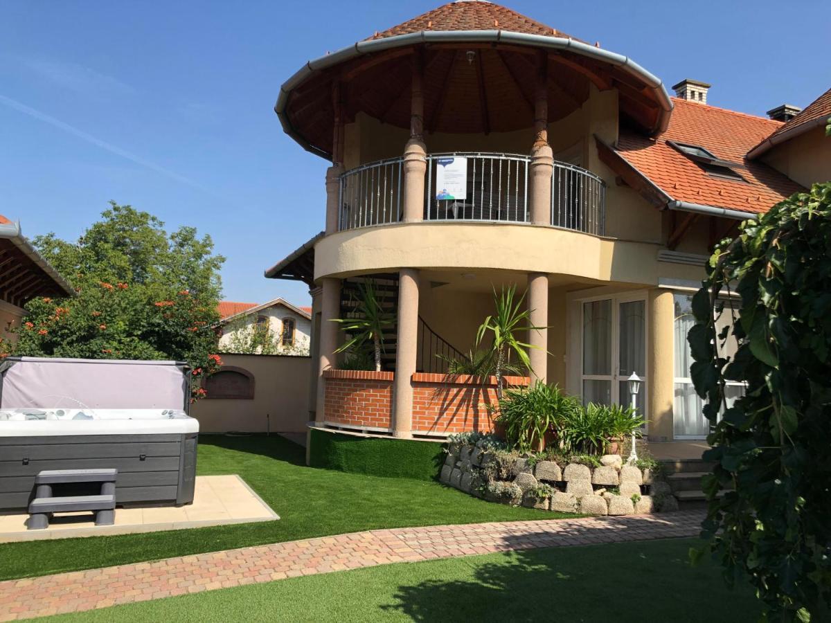 Szabo Vendeghaz Zamardi Villa Dış mekan fotoğraf